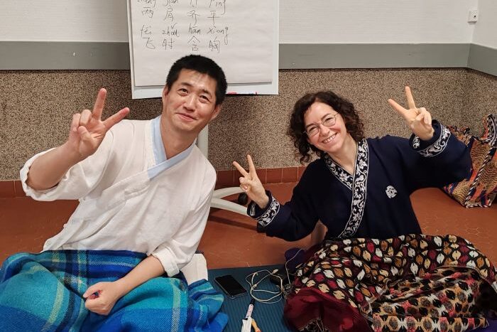 Maître Zhang Mingliang et Anna, sa traductrice